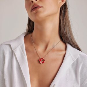 Chopard Jewelry: Happy Hearts Flowers Pendant 79A085-5811