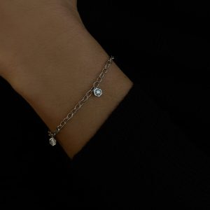 Outlet Bracelets: צמיד חוליות 4 יהלומים תלויים BR8025.1.05.01