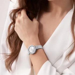 Elegant Luxury Watches: L'Heure Du Diamant Octagonal 10A097-1404
