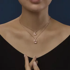 Chopard Jewelry: Happy Diamonds Icons SquarePendant 79A114-5001