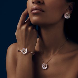 Chopard Jewelry: Happy Hearts Flowers Earrings 84A085-5301