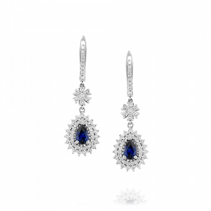 תכשיטים בשיבוץ ספירים כחולים: עגילי ספיר ויהלומים קלאסיים EA2550.1.20.09
