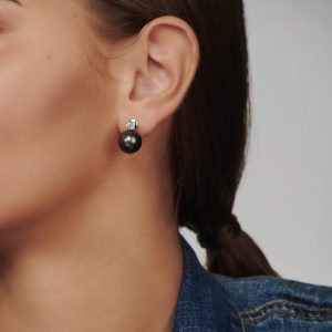 Outlet Earrings: Black Pearl & Diamond Stud Earring EA8803.1.14.15