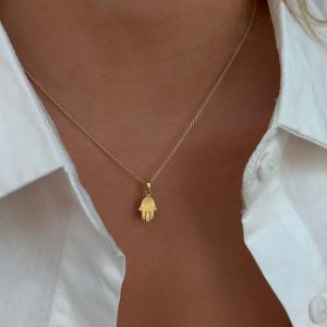Gold Necklaces: Hamsa 5 Diamonds Mini Pendant PE2311.0.01.01