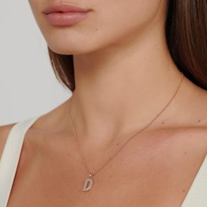Diamond Necklaces: Diamond D Pendant PE5051.5.10.01