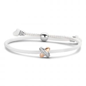 Gifts for New Moms: Kisses 2133 Bracelet TM2133WH(2P)